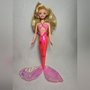 Mattel Disney The Little Mermaid Tropical Splash Arista doll from 1997.